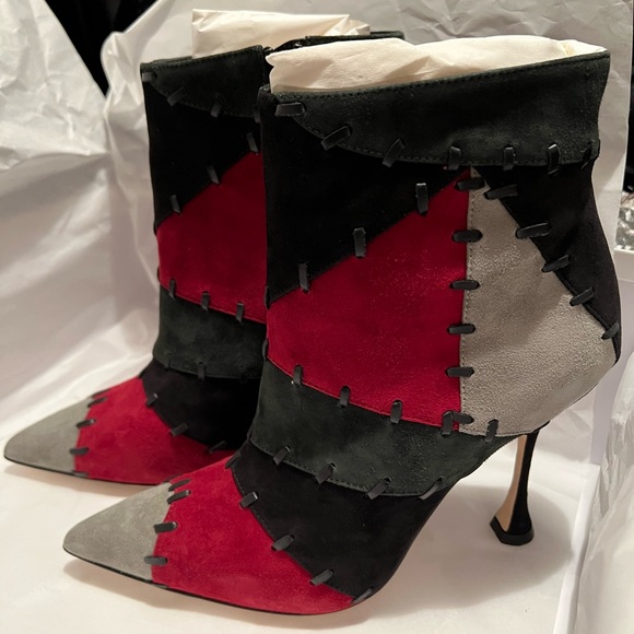 Manolo Blahnik - Suede Zip Booties - Picture 1 of 5